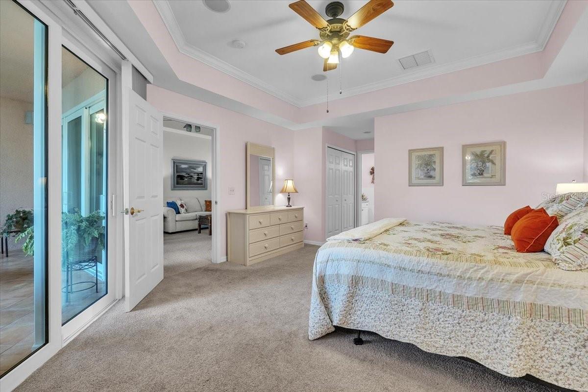 RIO GOLF VILLAS - Residential