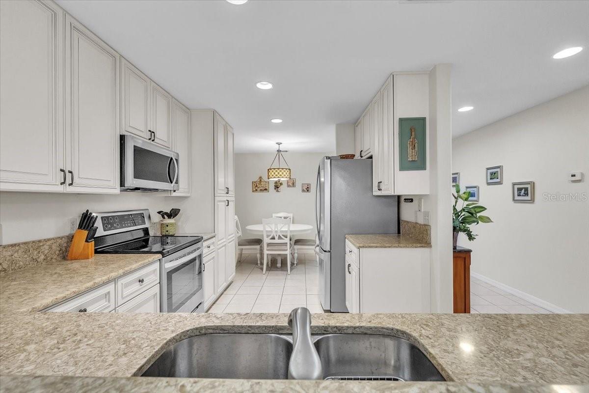 RIO GOLF VILLAS - Residential