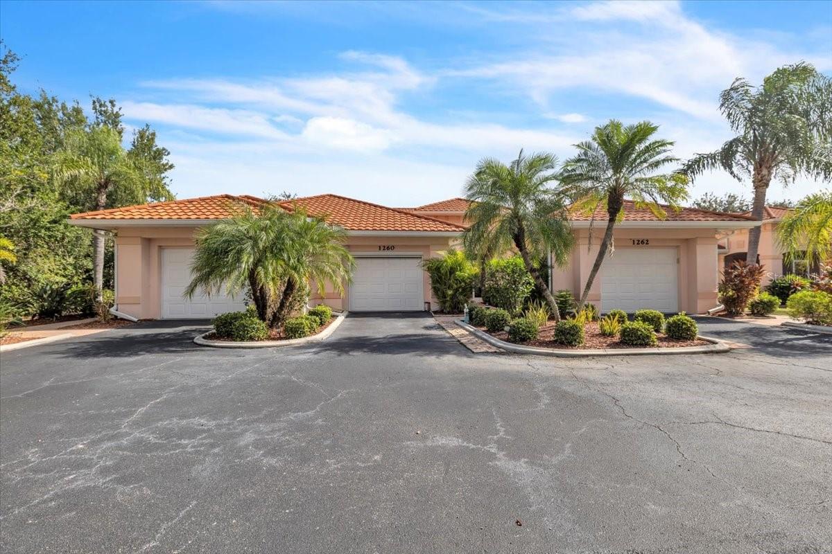 RIO GOLF VILLAS - Residential