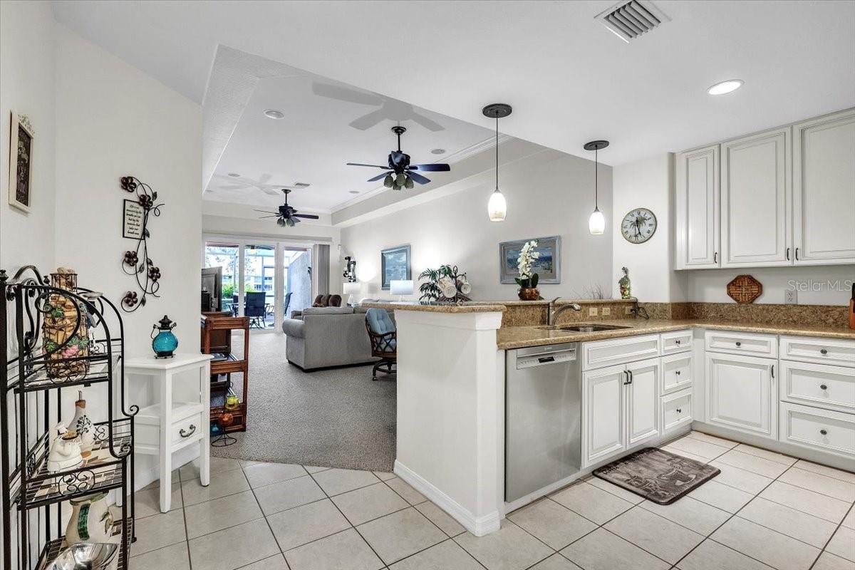 RIO GOLF VILLAS - Residential