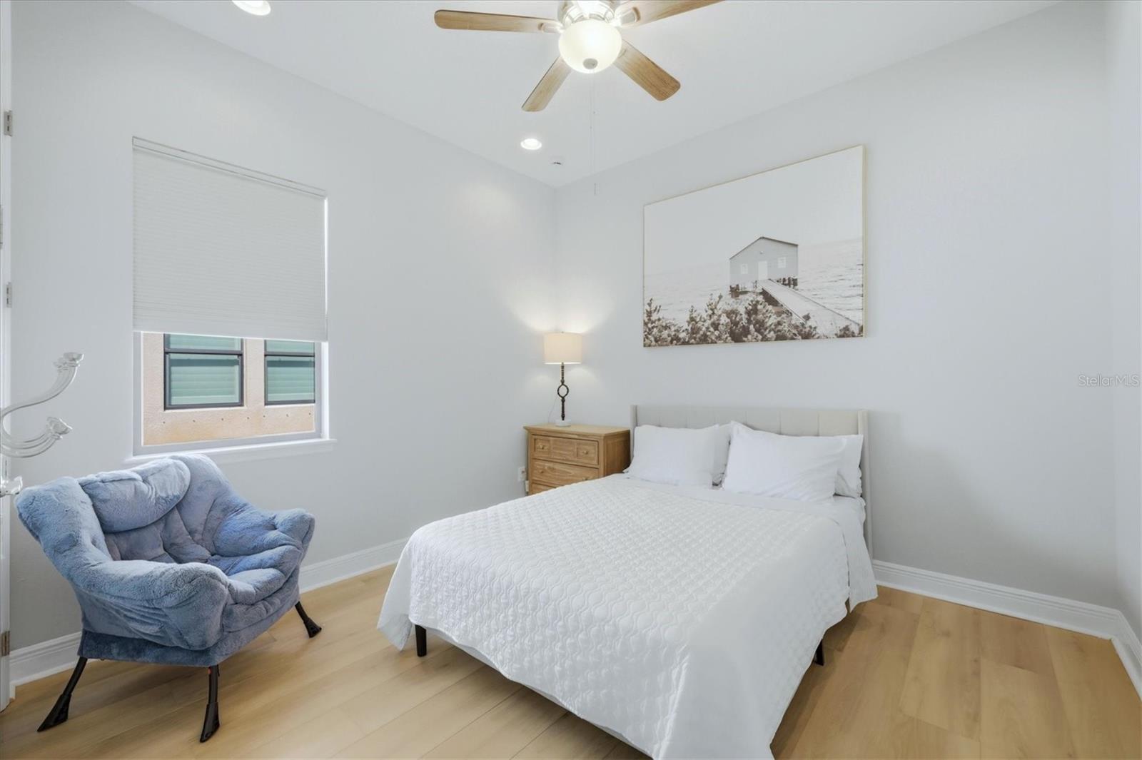 LEGENDS BAY - Residential