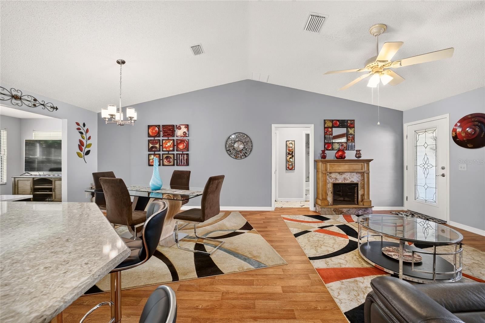 1563 HOLLYBERRY PLACE