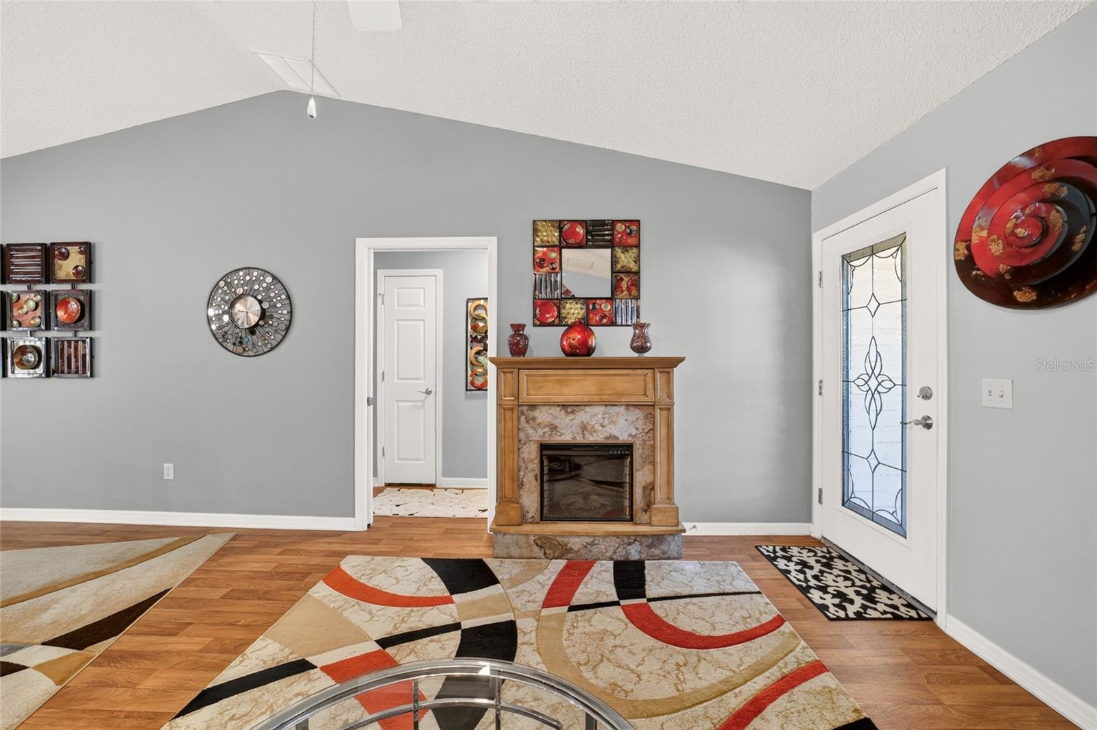 1563 HOLLYBERRY PLACE