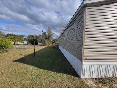 Tiny photo for 18303 SE 20th Place, Silver Springs, FL 34488 (MLS # OM715784)