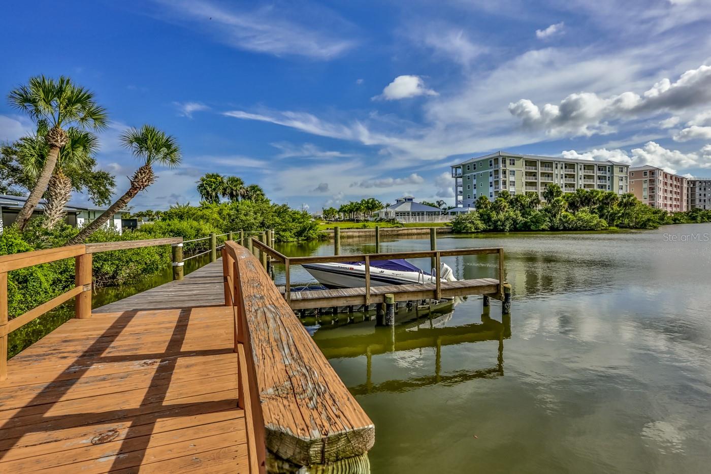 Riverwalk Condo - Residential