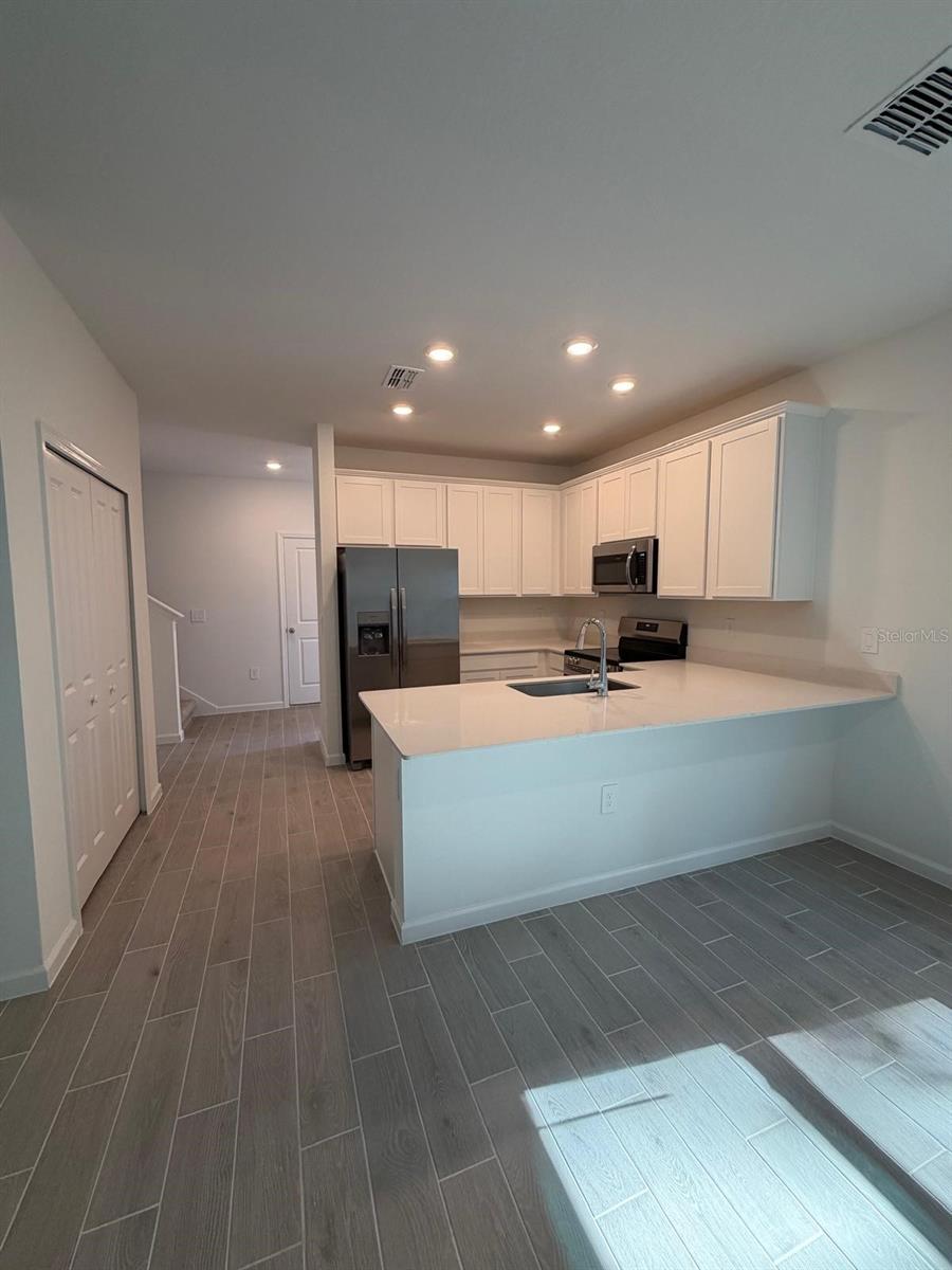 OAK HAMMOCK PRESERVE - Residential Lease