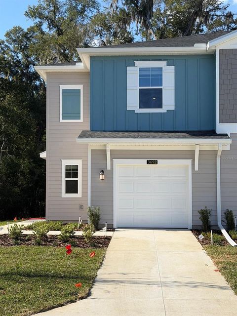 Photo of 3692 SE 37th Court, Ocala, FL 34480 (MLS # O6370345)