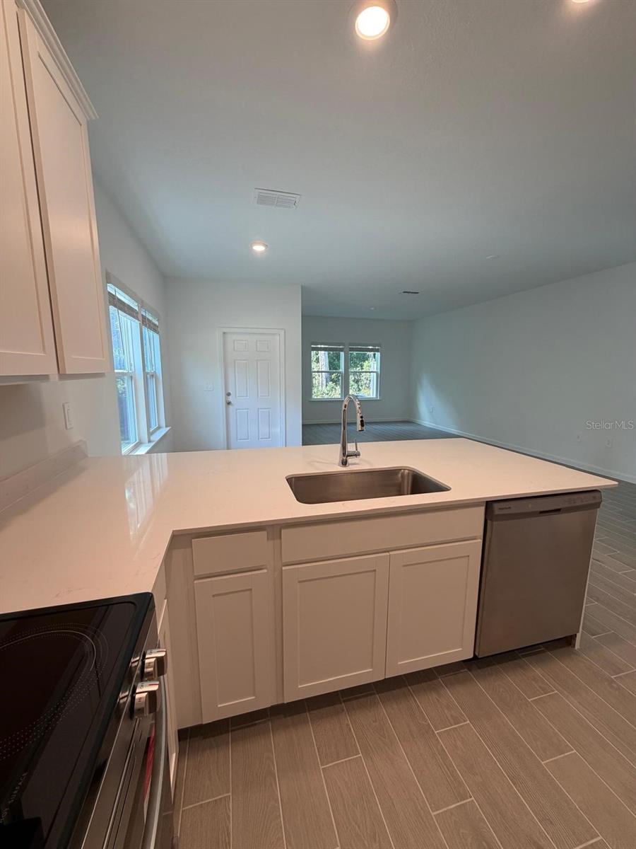 OAK HAMMOCK PRESERVE - Residential Lease