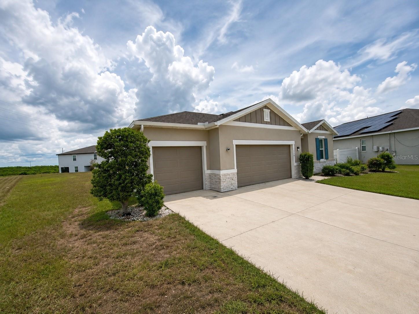 236 HILLCREST DRIVE