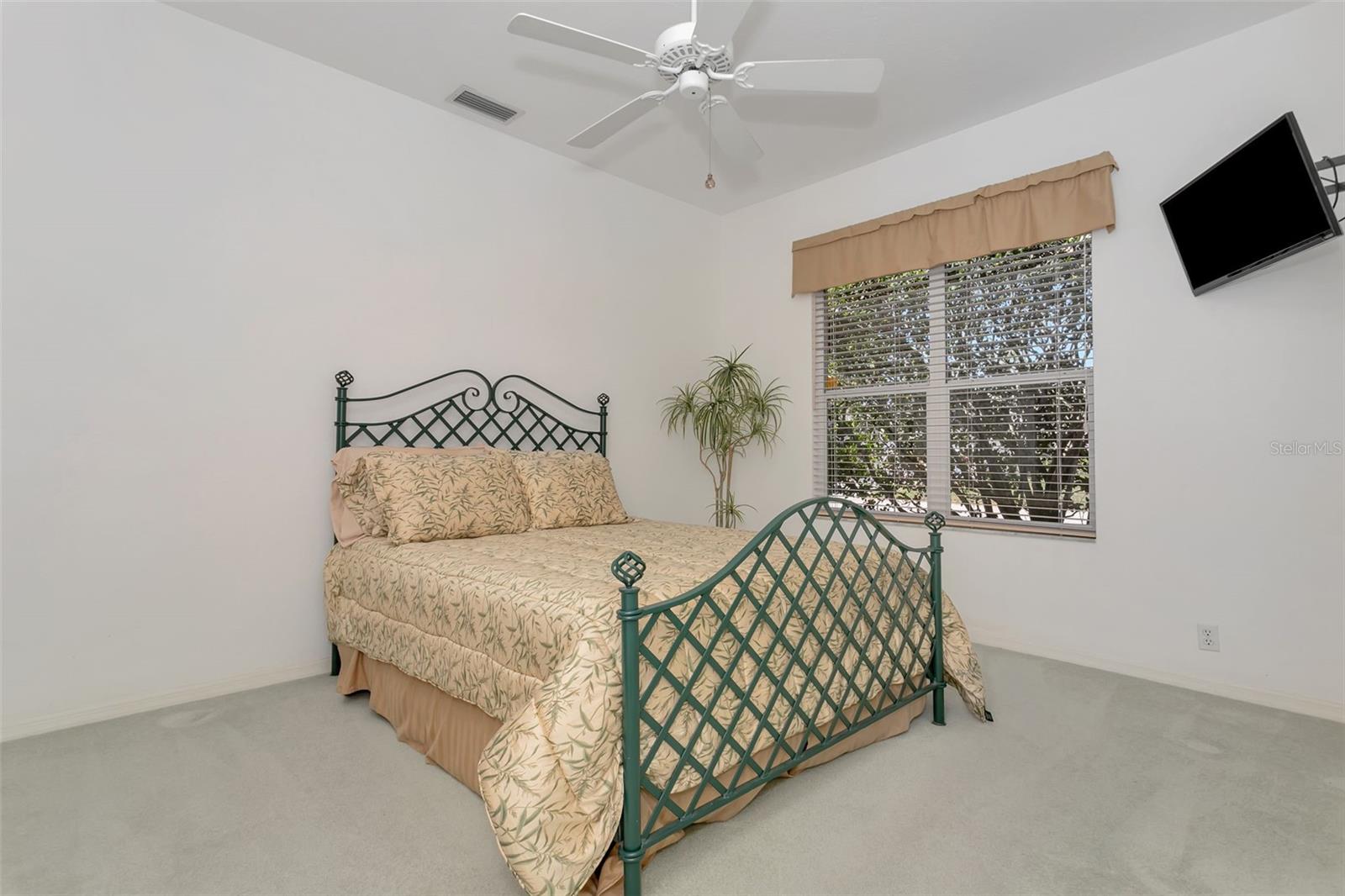 HAMPTON GREEN UNIT II - Residential