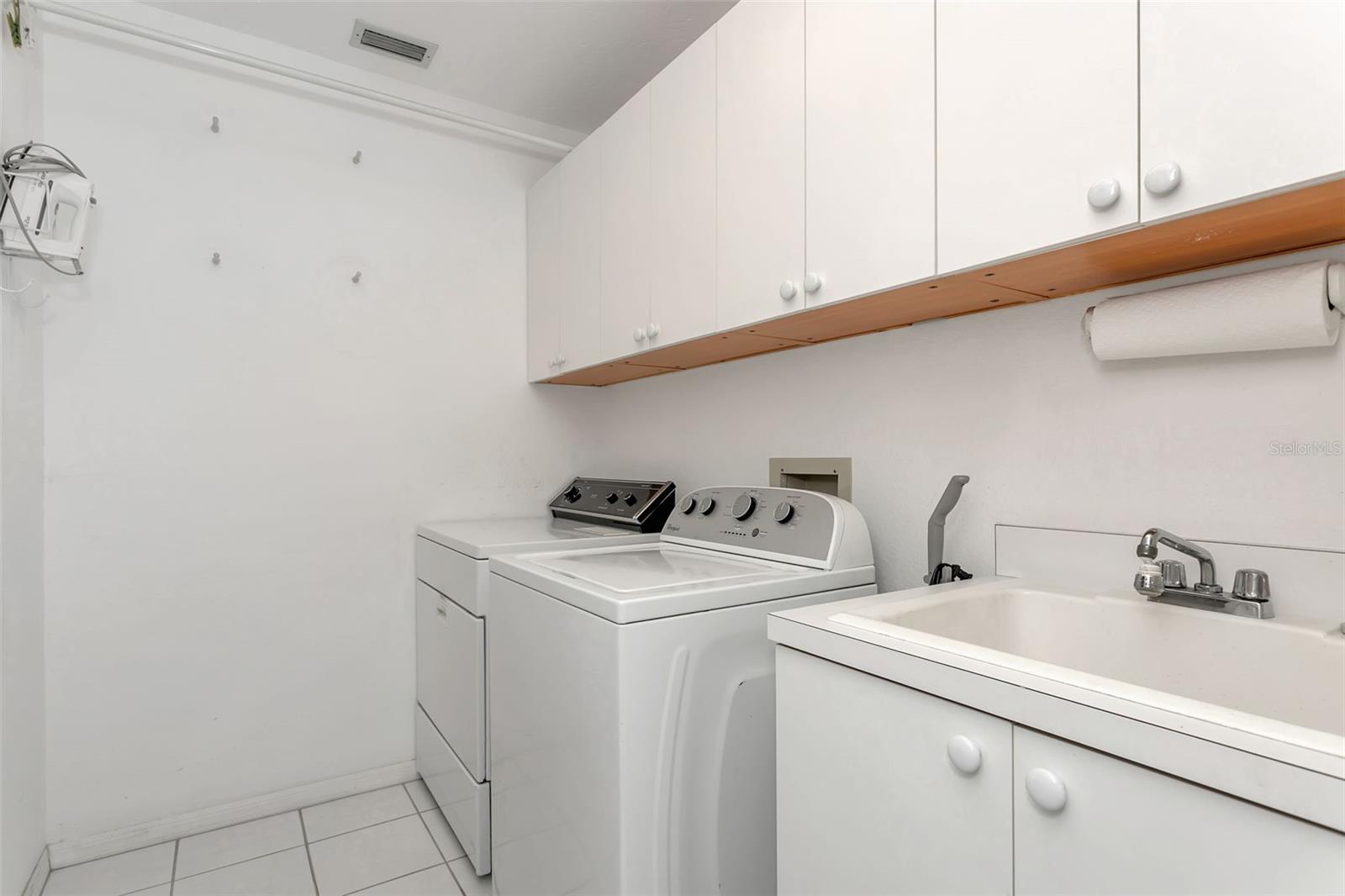 HAMPTON GREEN UNIT II - Residential