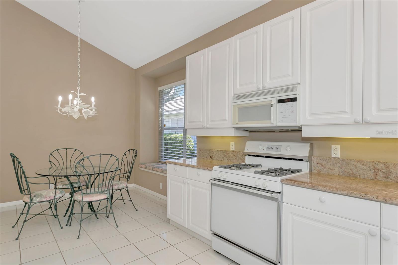 HAMPTON GREEN UNIT II - Residential