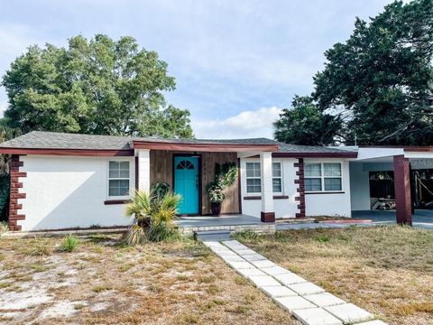 A home in TAMPA