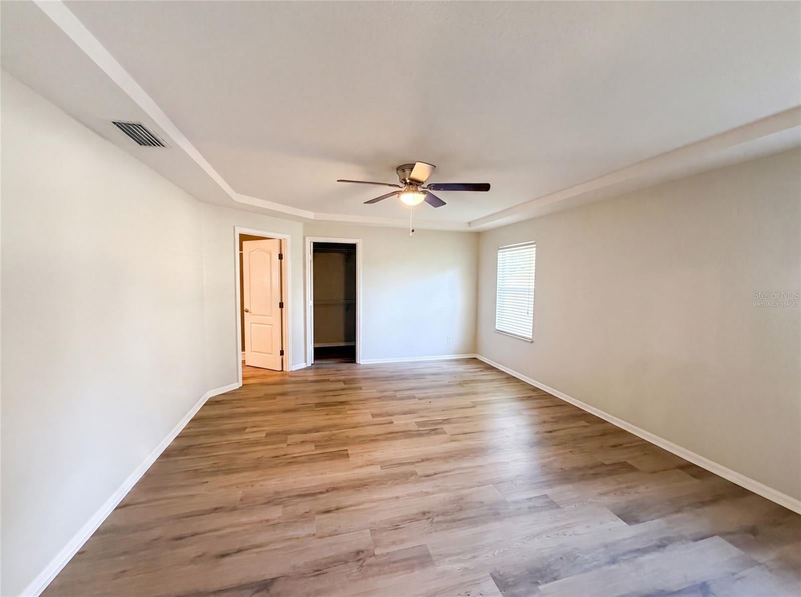 431 HARBOUR LIGHTS DRIVE