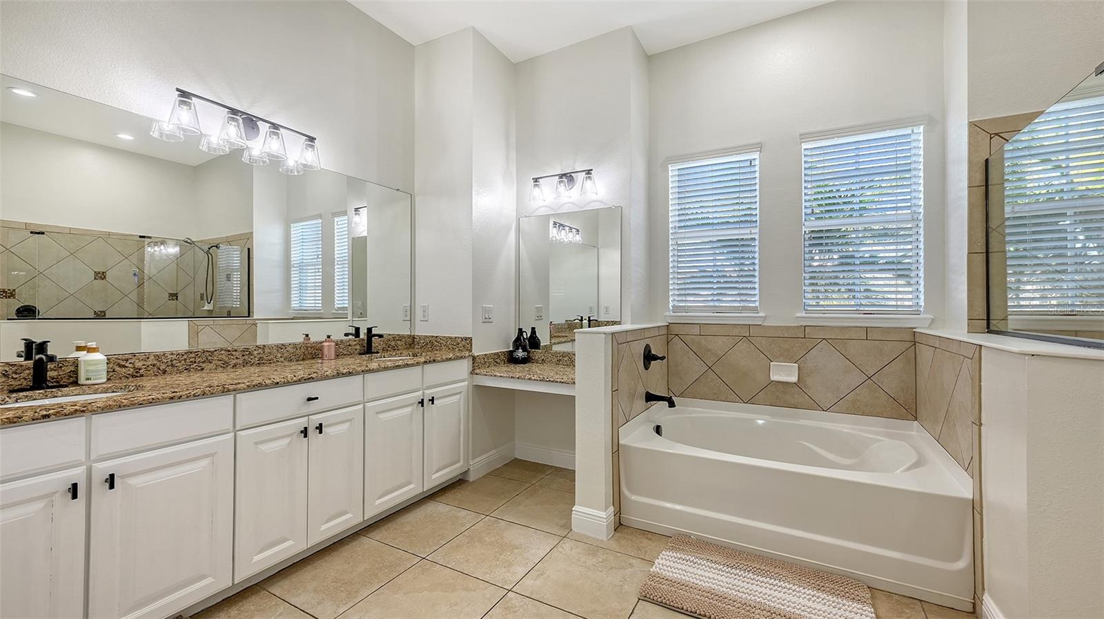 RED HAWK RESERVE PH 2 - Residential