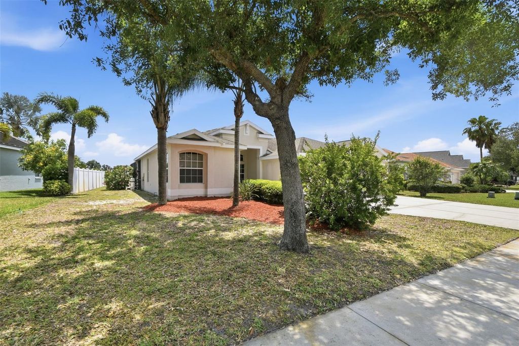 Photo of 12323 30th Street E, Parrish, FL 34219 (MLS # O6401884)