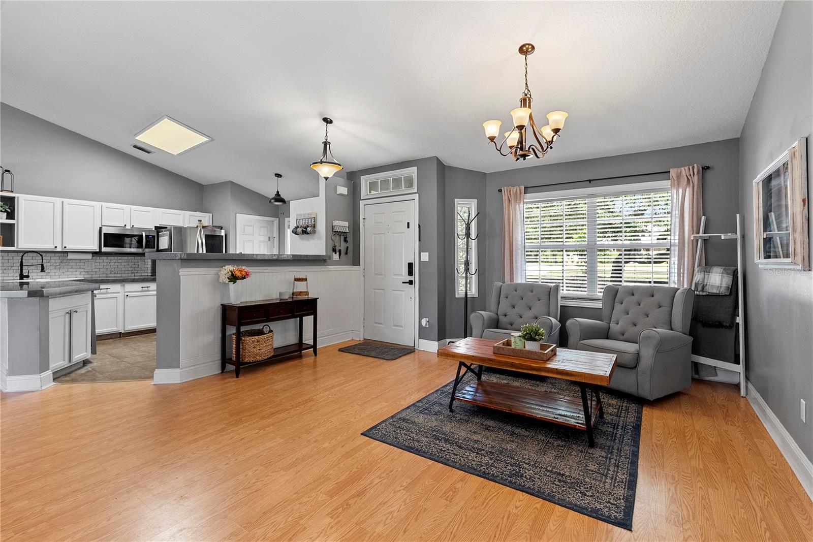 ROYAL TRAILS UNIT 01 - Residential