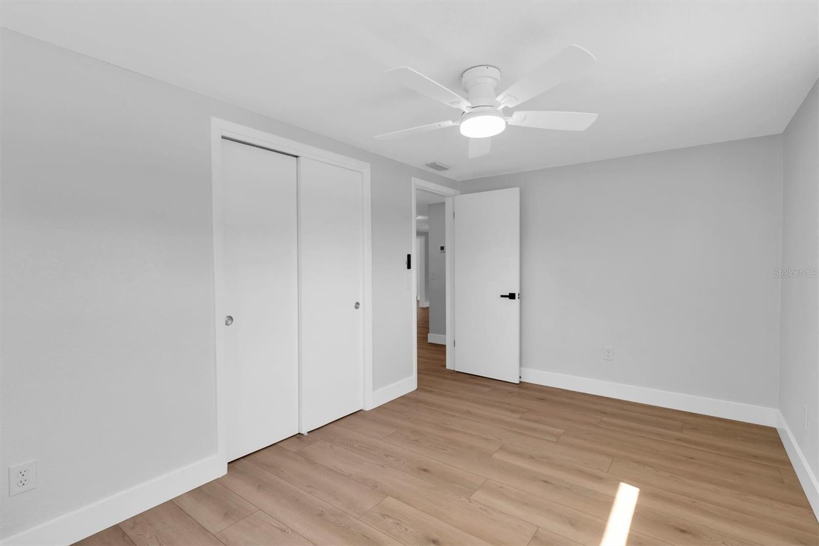 GOLDEN ACRES - Residential