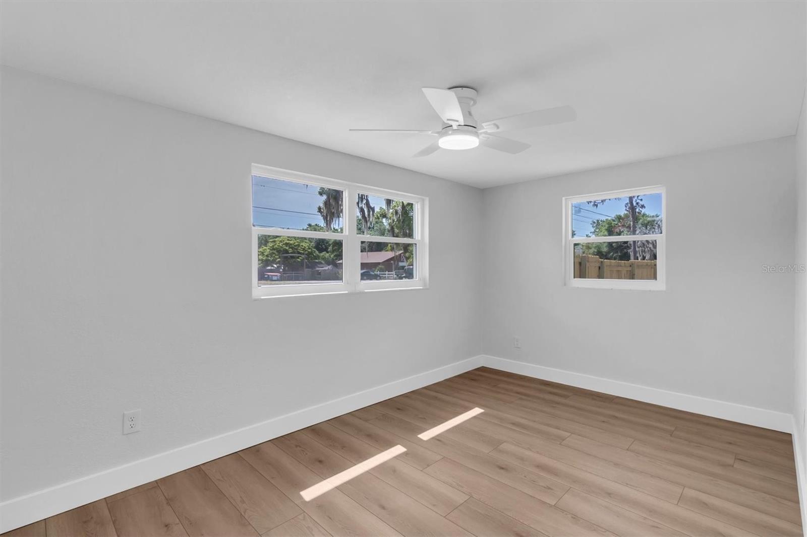 GOLDEN ACRES - Residential