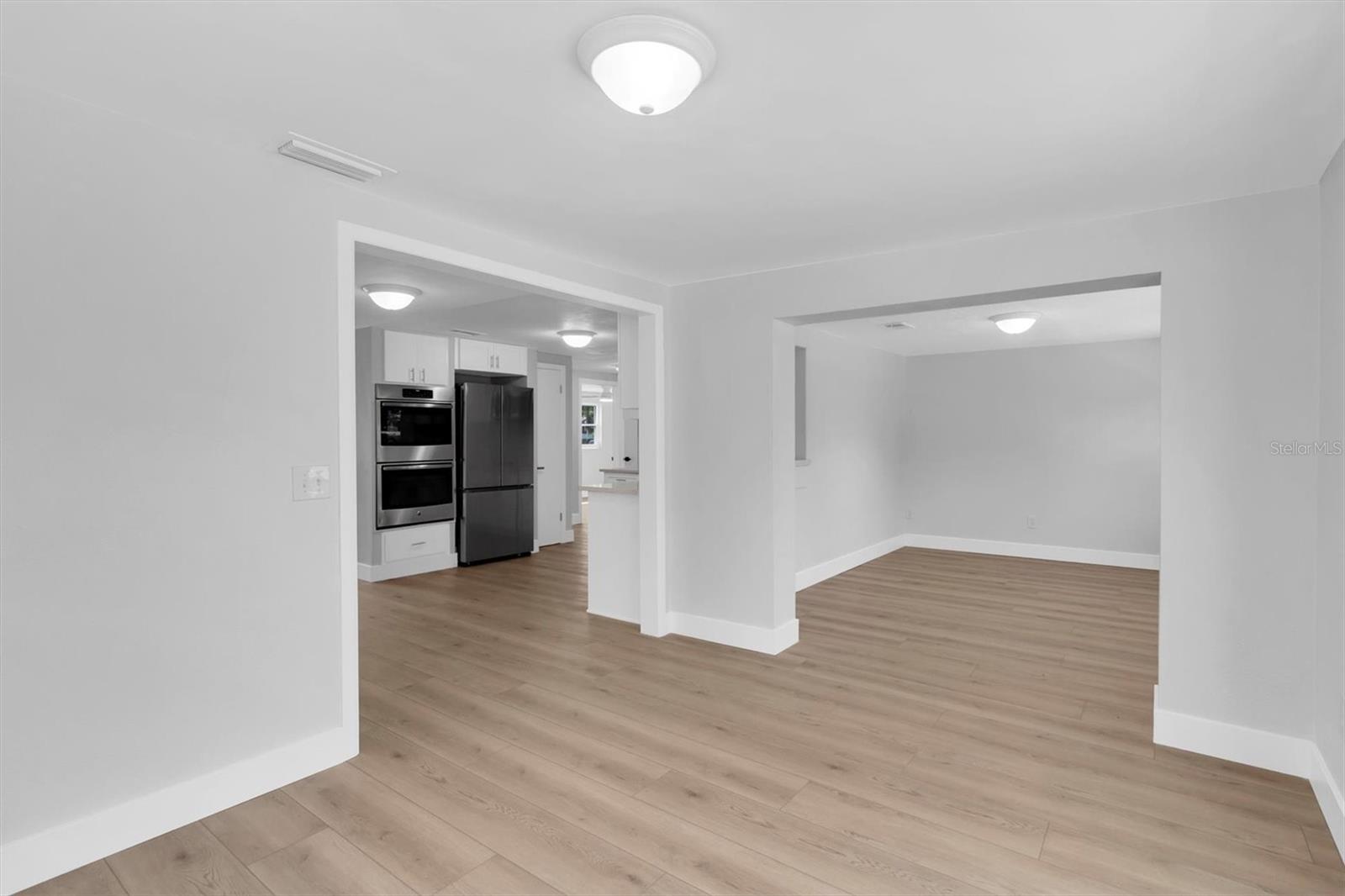 GOLDEN ACRES - Residential