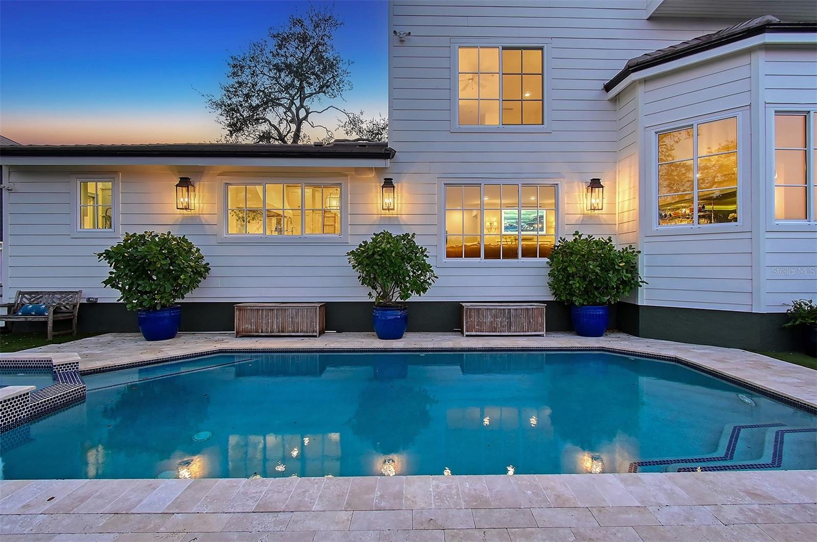 SIESTA COVE SUB - Residential