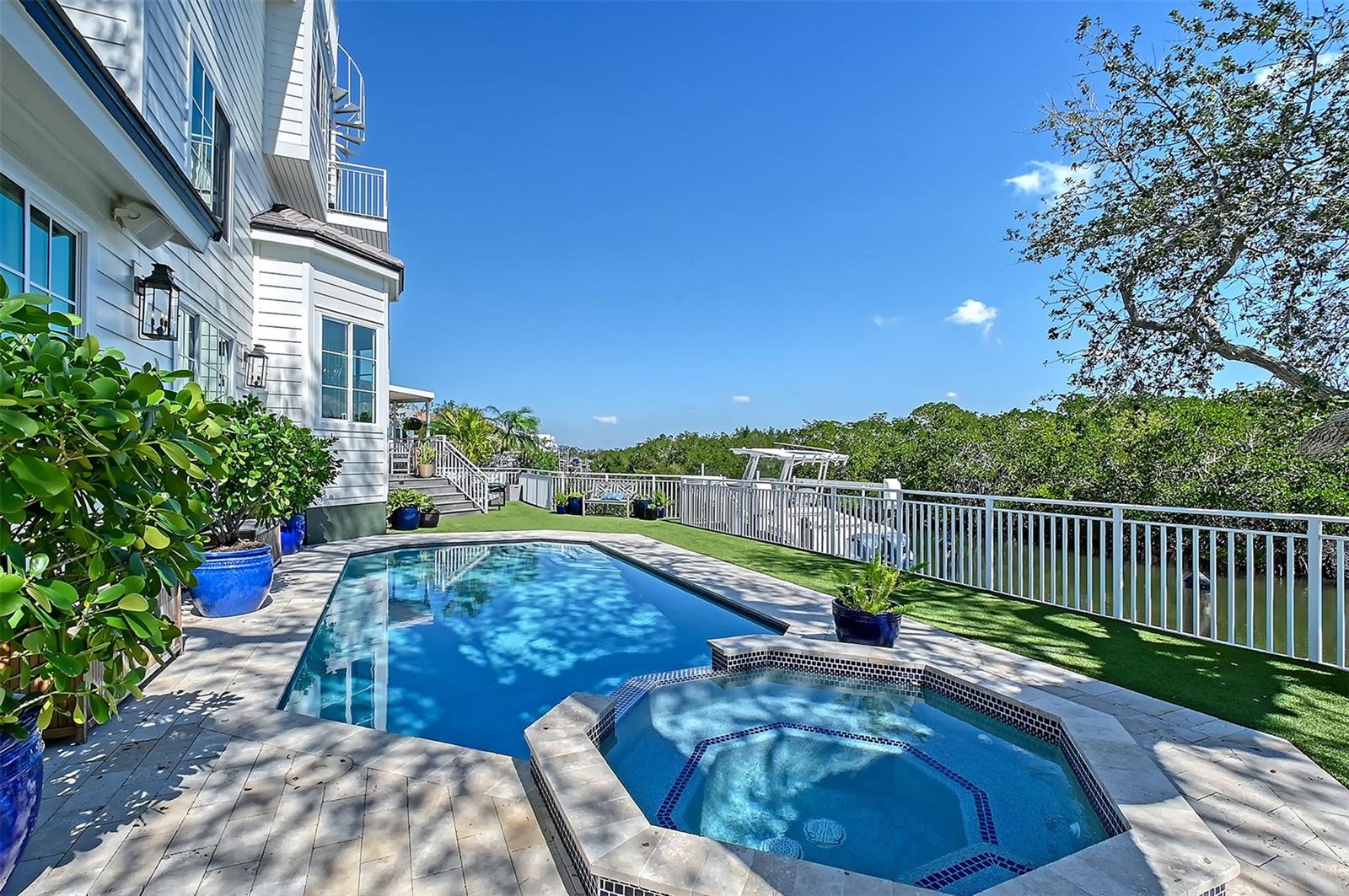 SIESTA COVE SUB - Residential