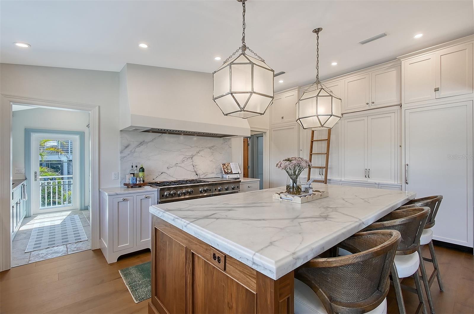 SIESTA COVE SUB - Residential