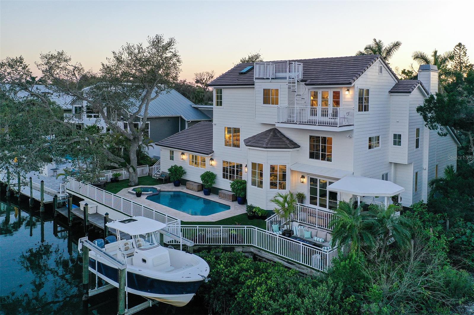 SIESTA COVE SUB - Residential