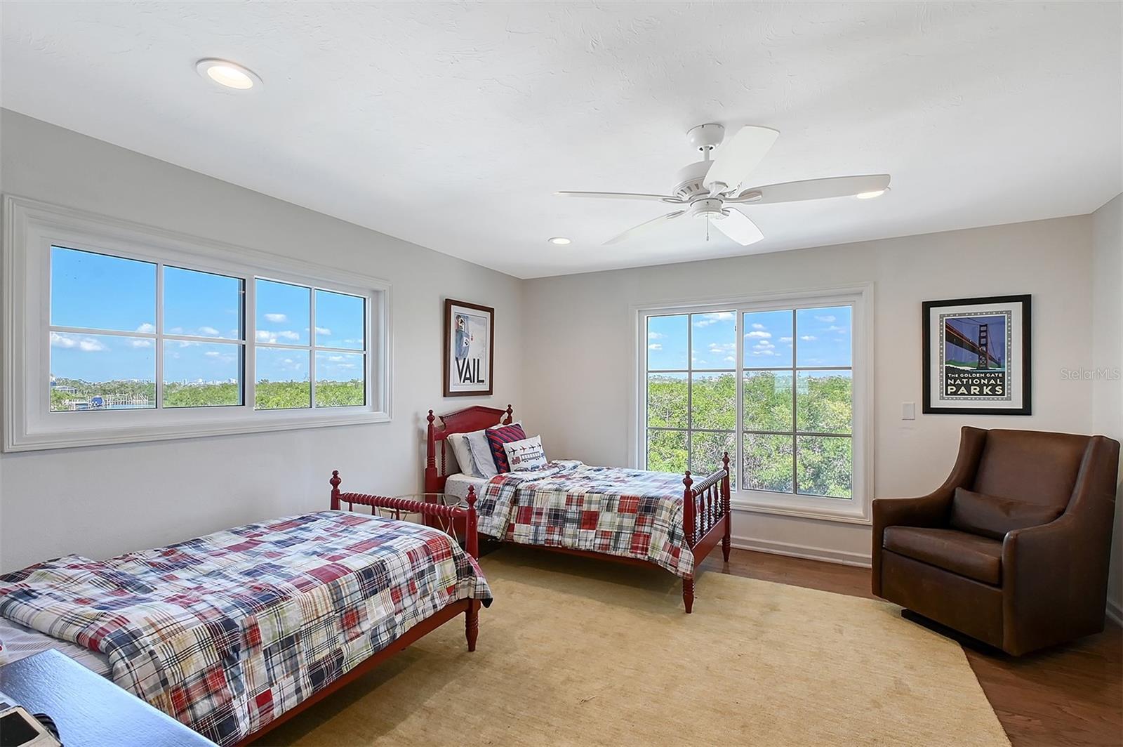 SIESTA COVE SUB - Residential