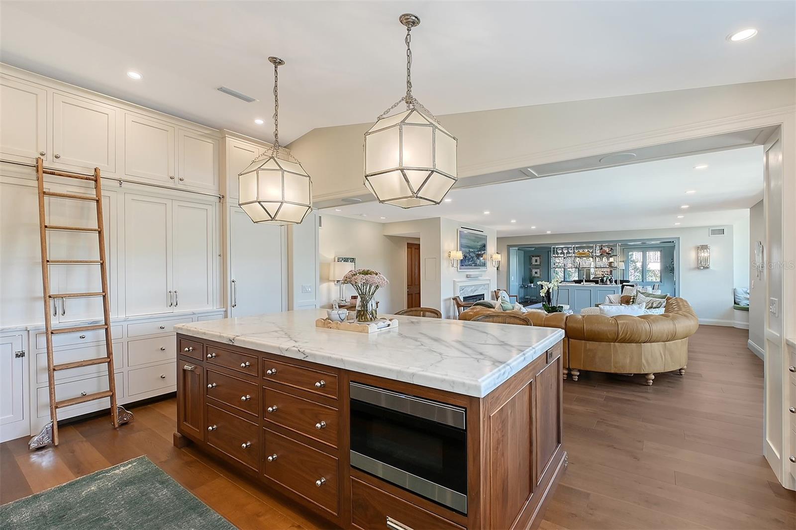 SIESTA COVE SUB - Residential