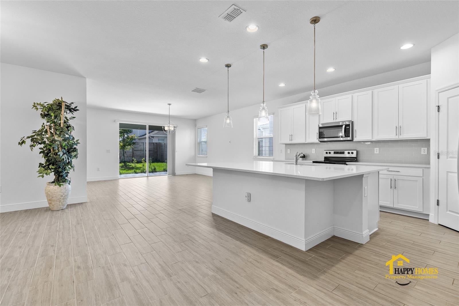 POITRAS EAST N-7 - Residential Lease