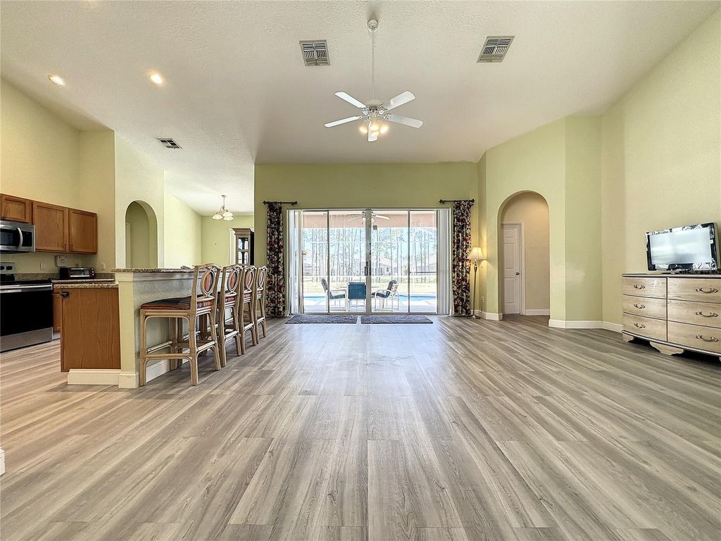 Photo of 218 N Hampton Drive, Davenport, FL 33897 (MLS # S5149528)