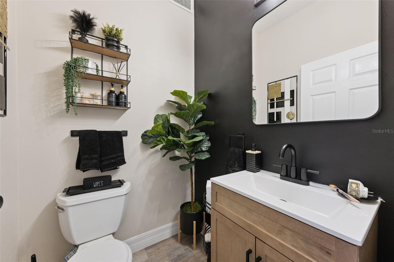 RED FOX RUN - Residential