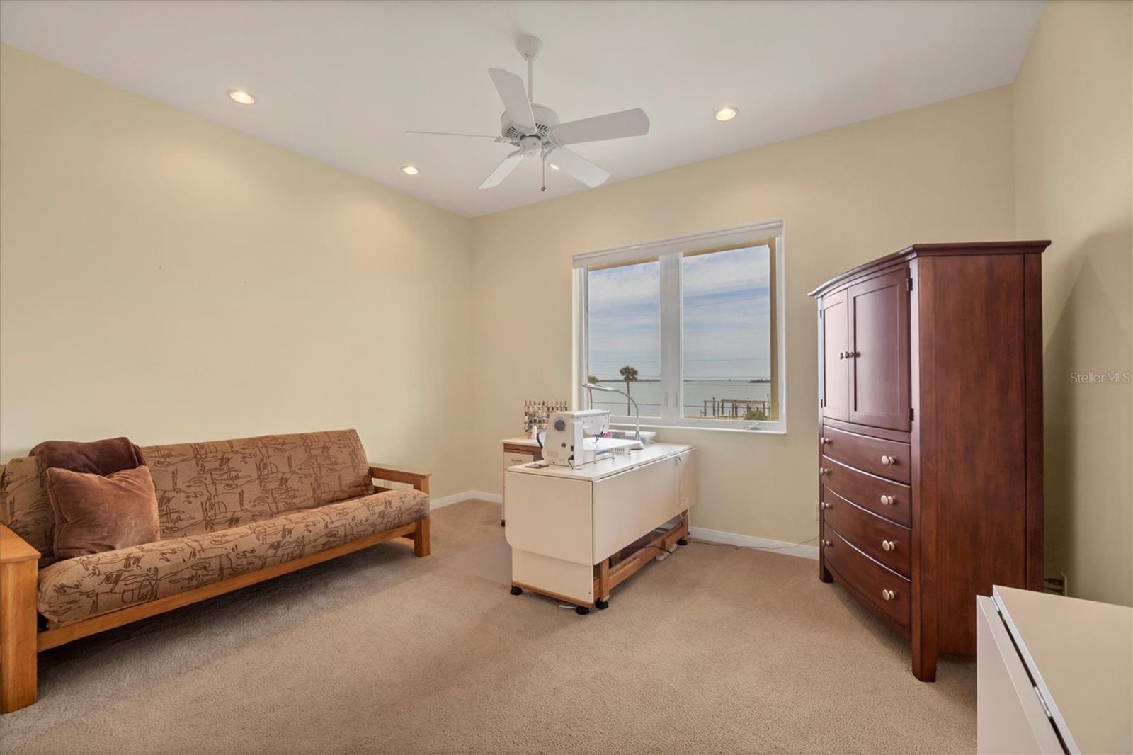 GROVE CITY SHORES E 07 - Residential