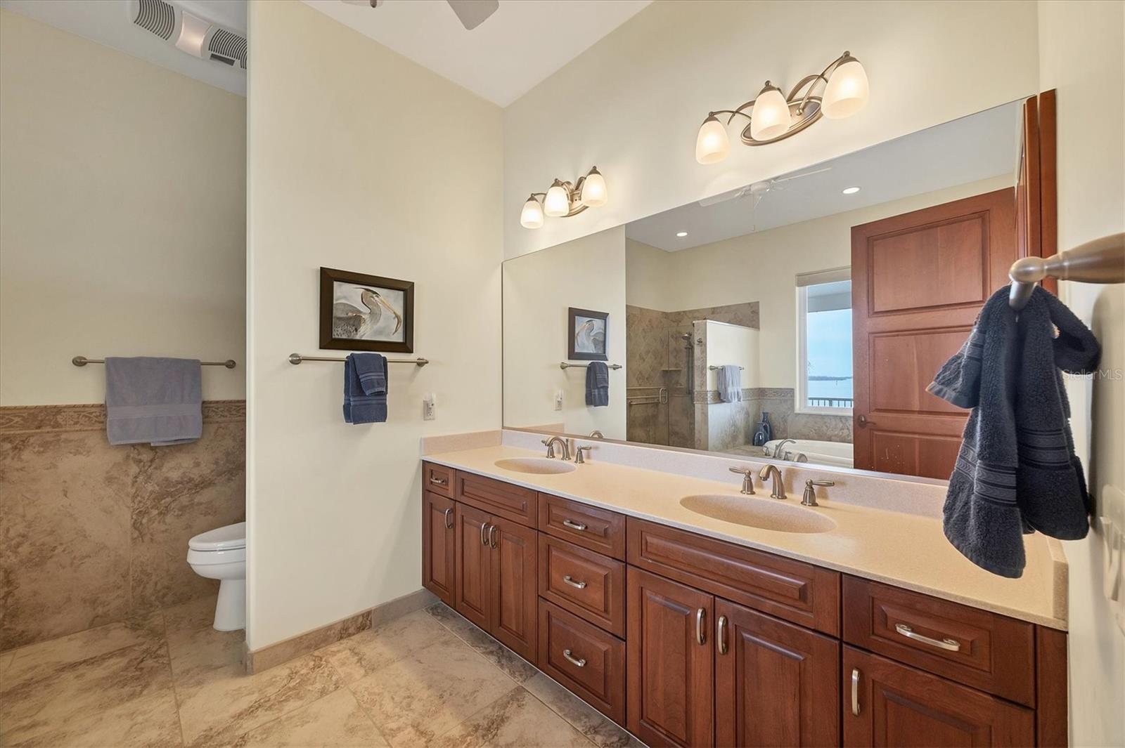 GROVE CITY SHORES E 07 - Residential