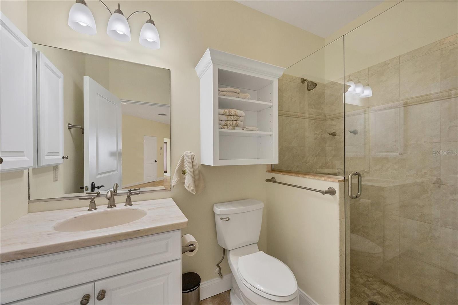 GROVE CITY SHORES E 07 - Residential