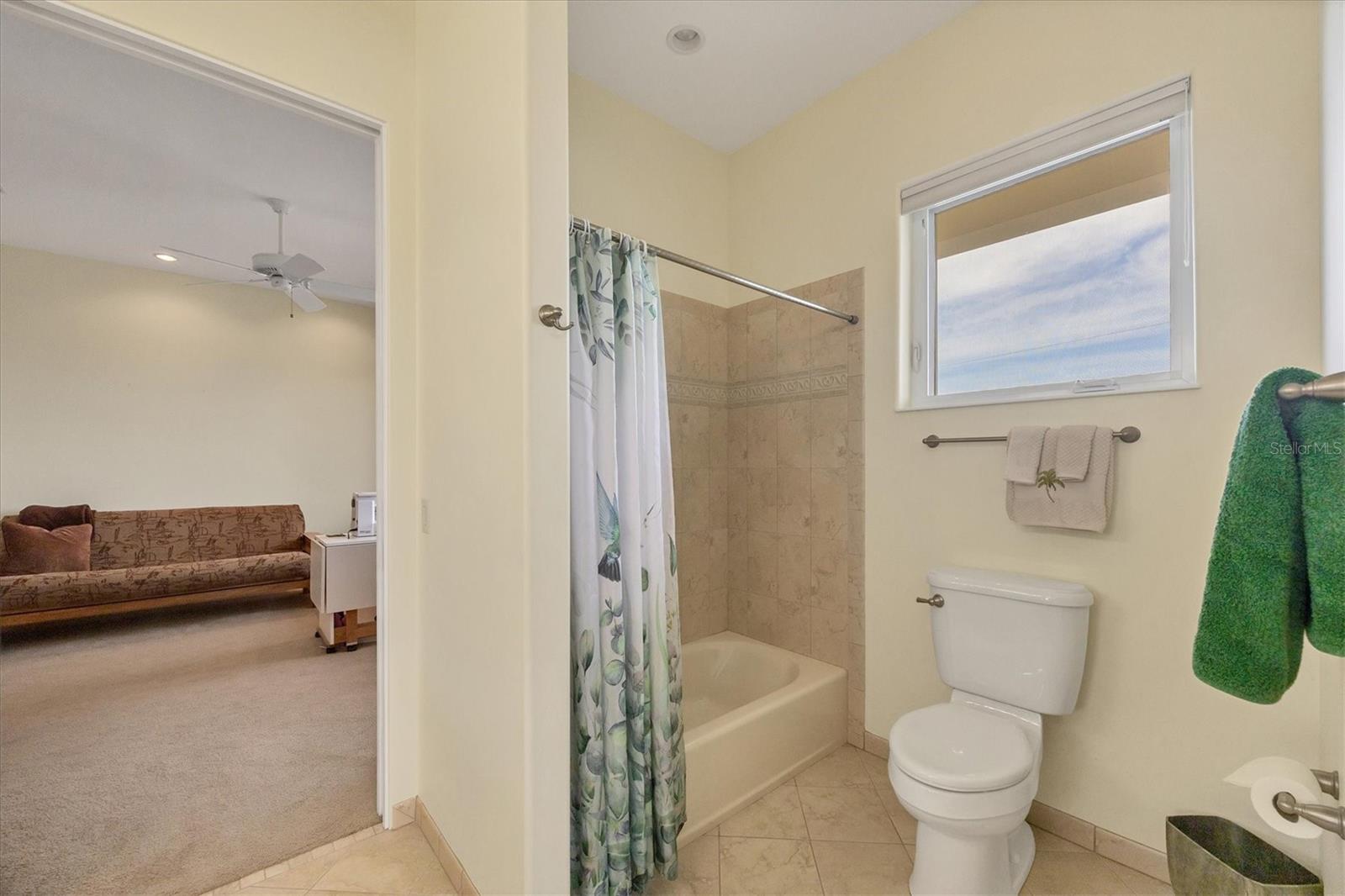 GROVE CITY SHORES E 07 - Residential