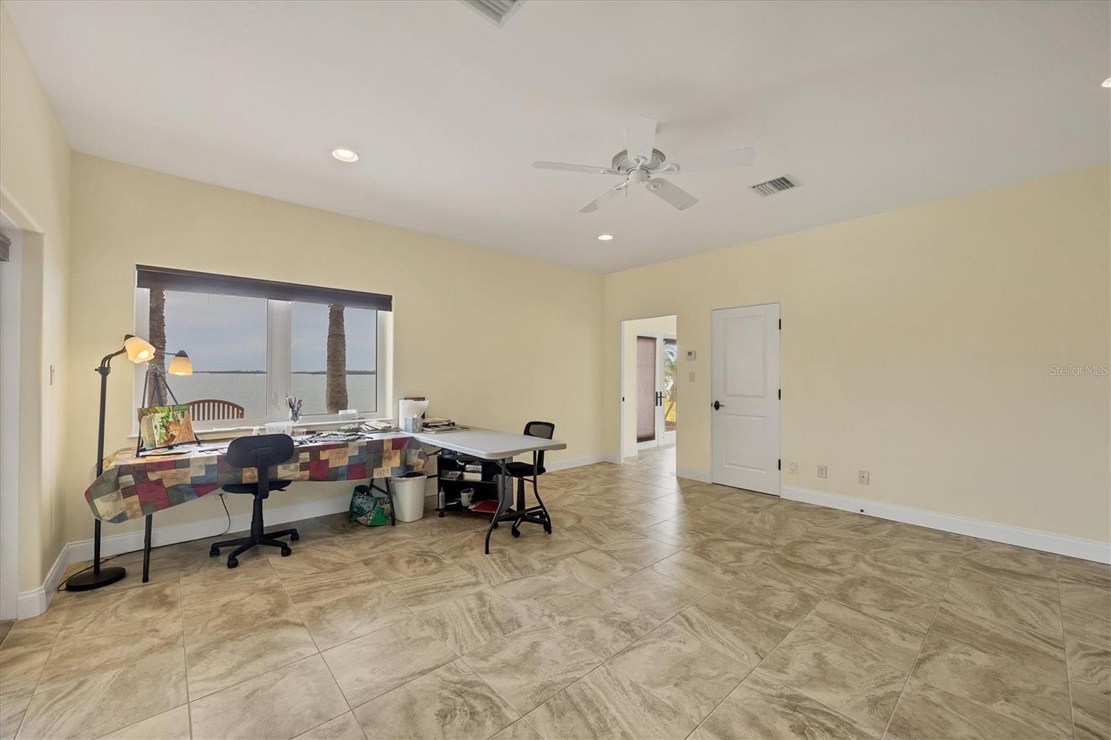 GROVE CITY SHORES E 07 - Residential