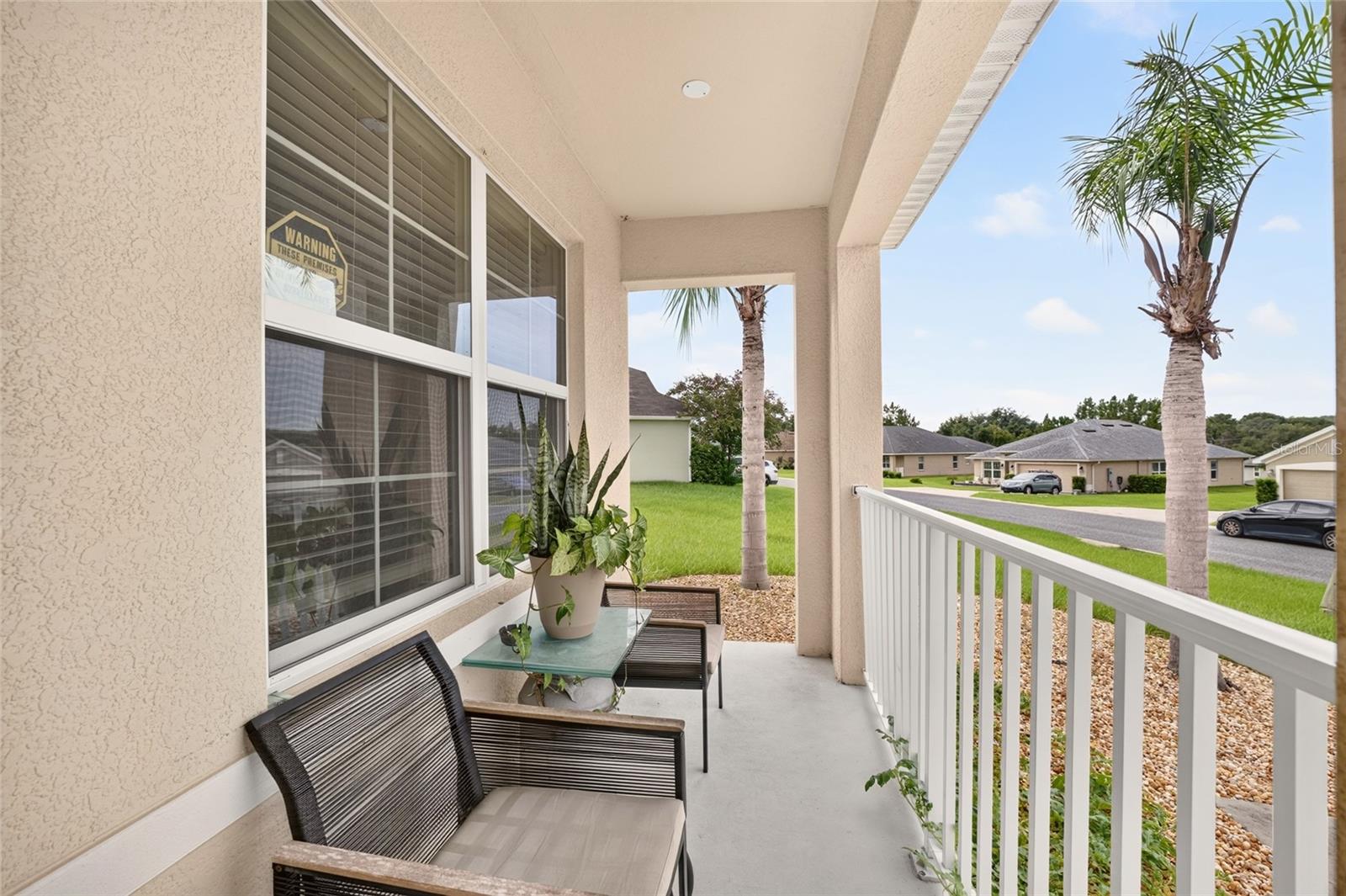483 W RUNYON LOOP