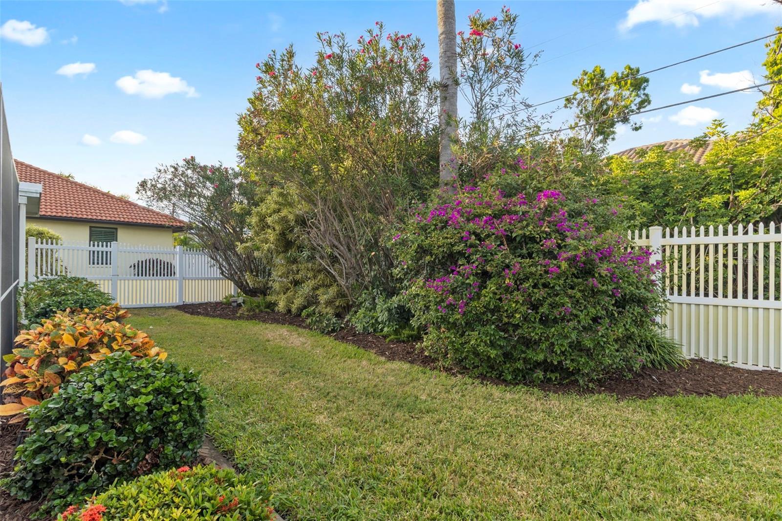 GOLDEN BEACH SUB - Residential