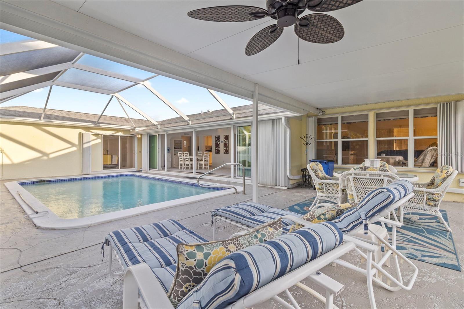 GOLDEN BEACH SUB - Residential