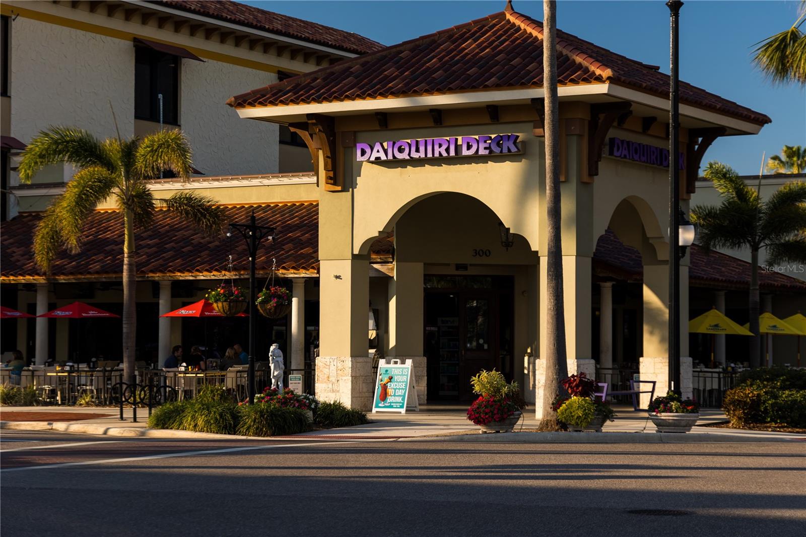 GOLDEN BEACH SUB - Residential