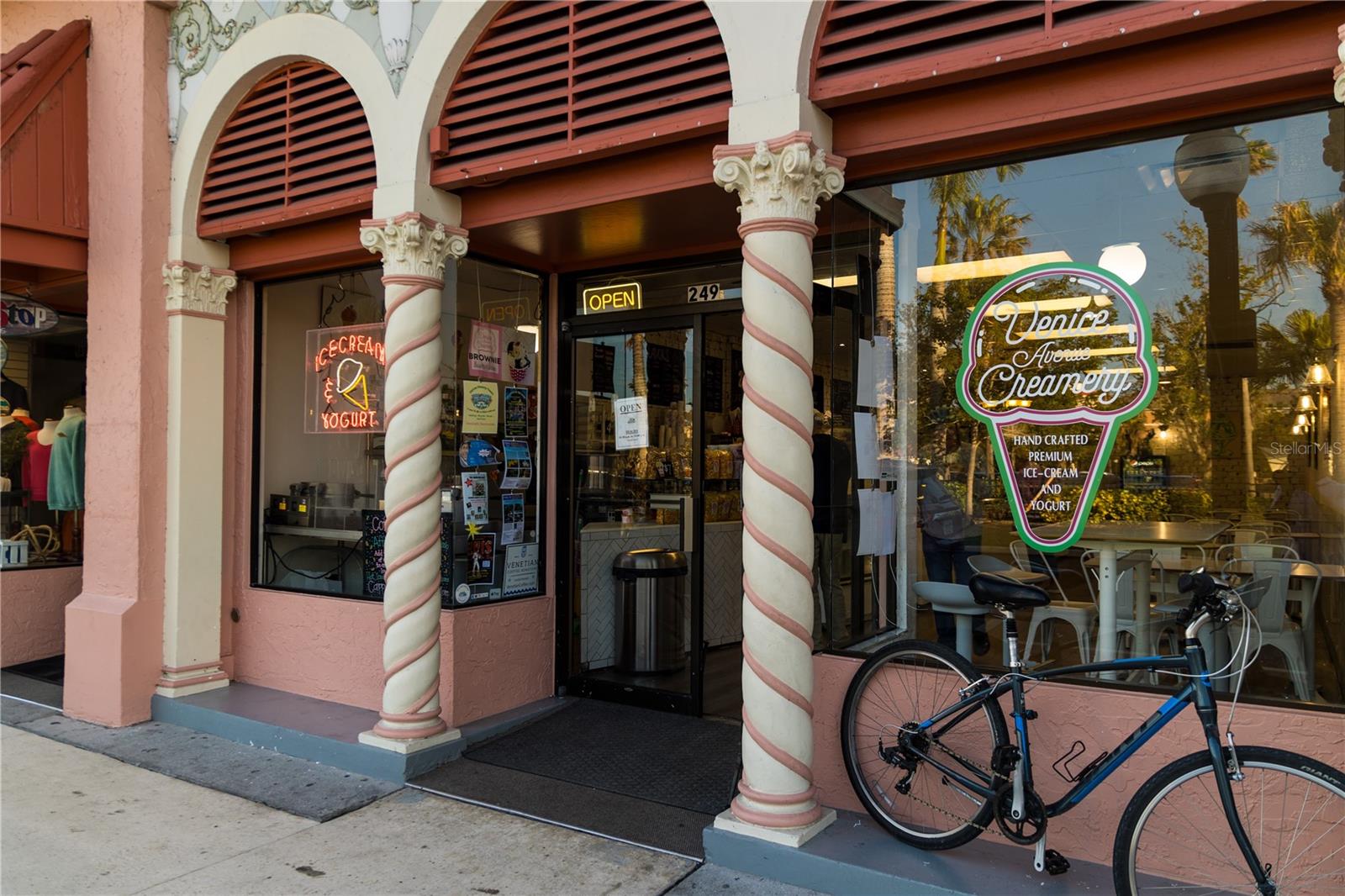 GOLDEN BEACH SUB - Residential