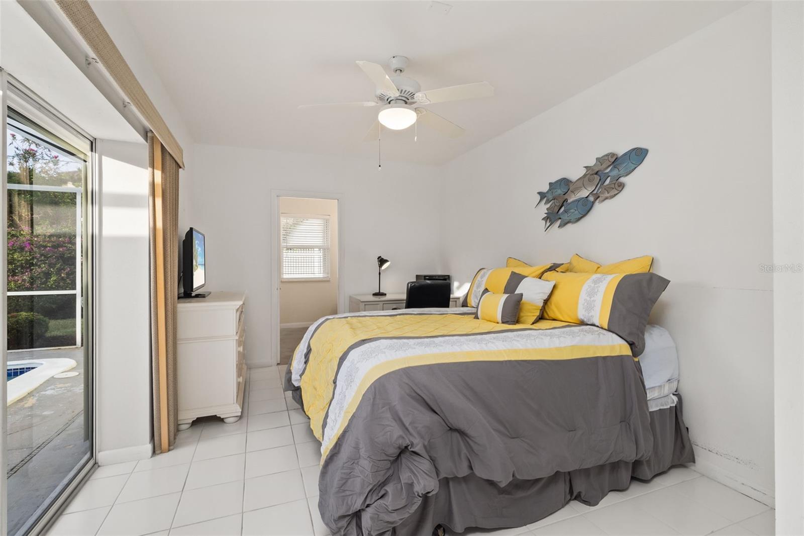 GOLDEN BEACH SUB - Residential