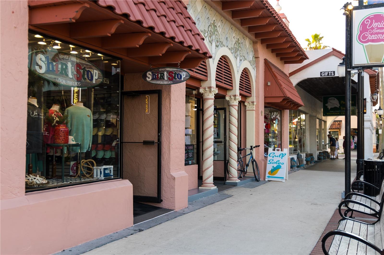 GOLDEN BEACH SUB - Residential