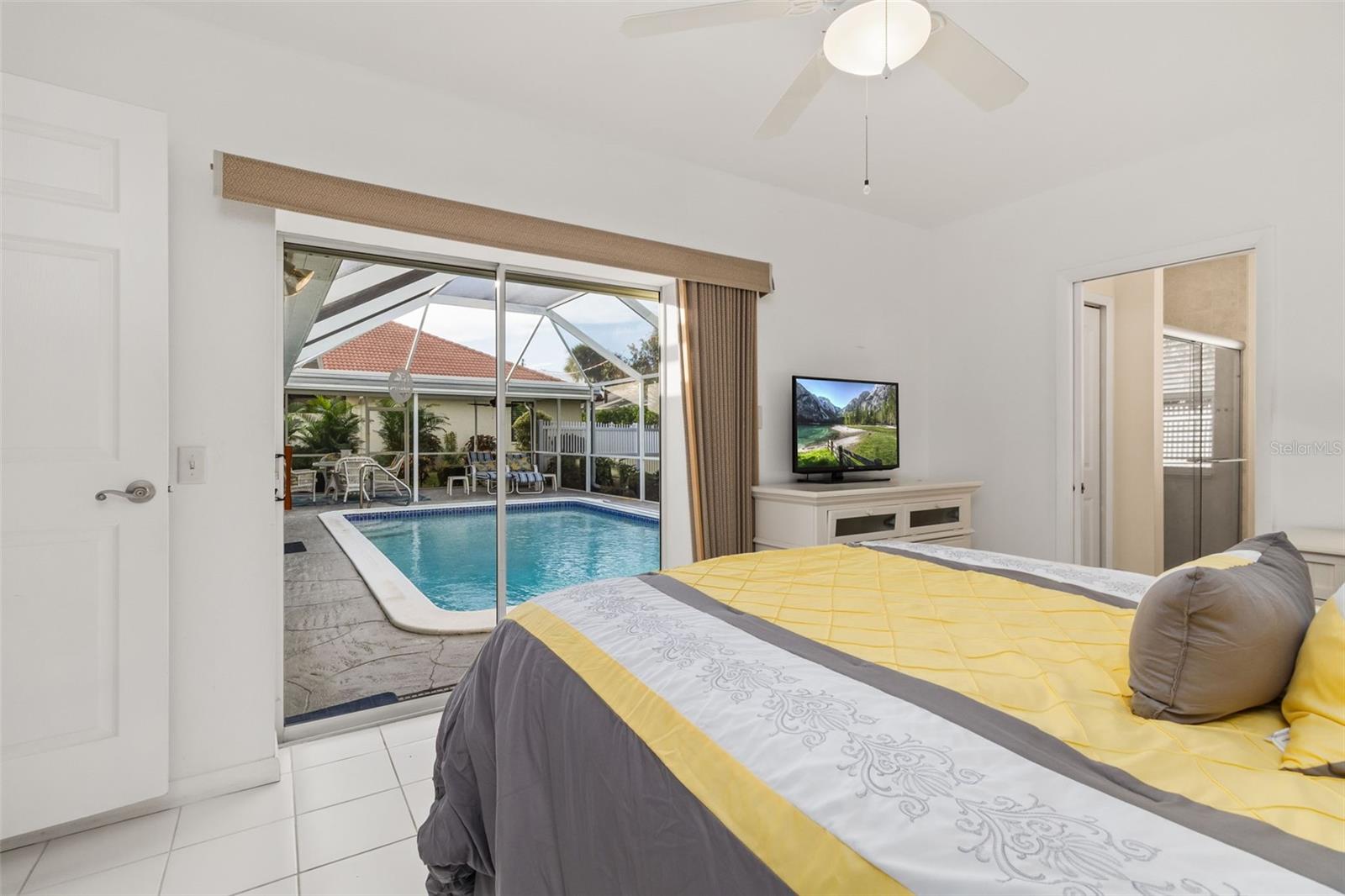 GOLDEN BEACH SUB - Residential