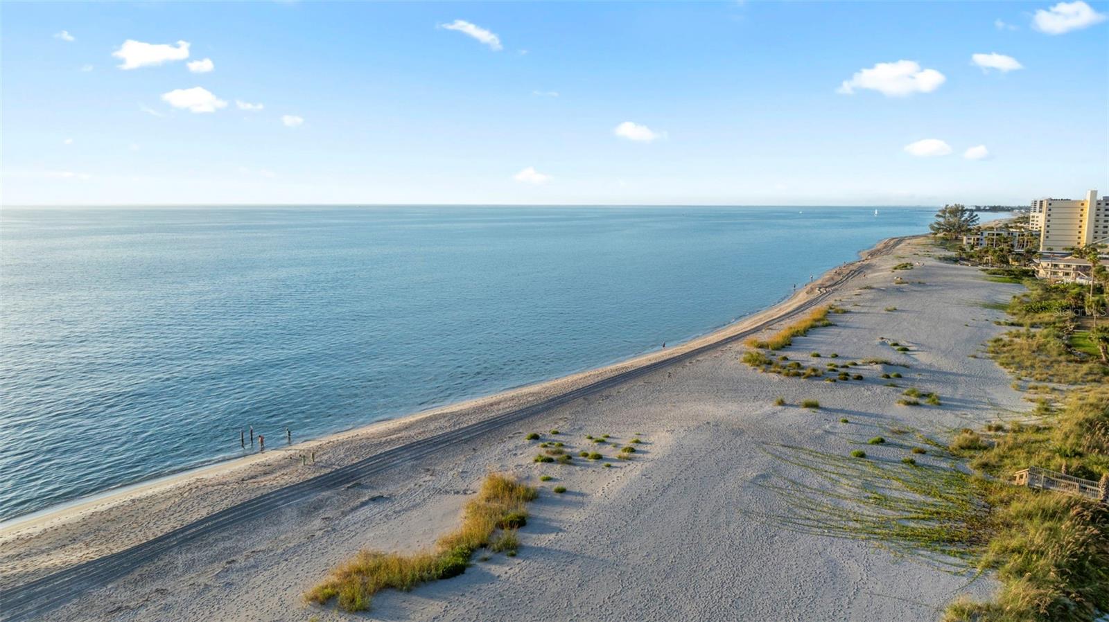 GOLDEN BEACH SUB - Residential