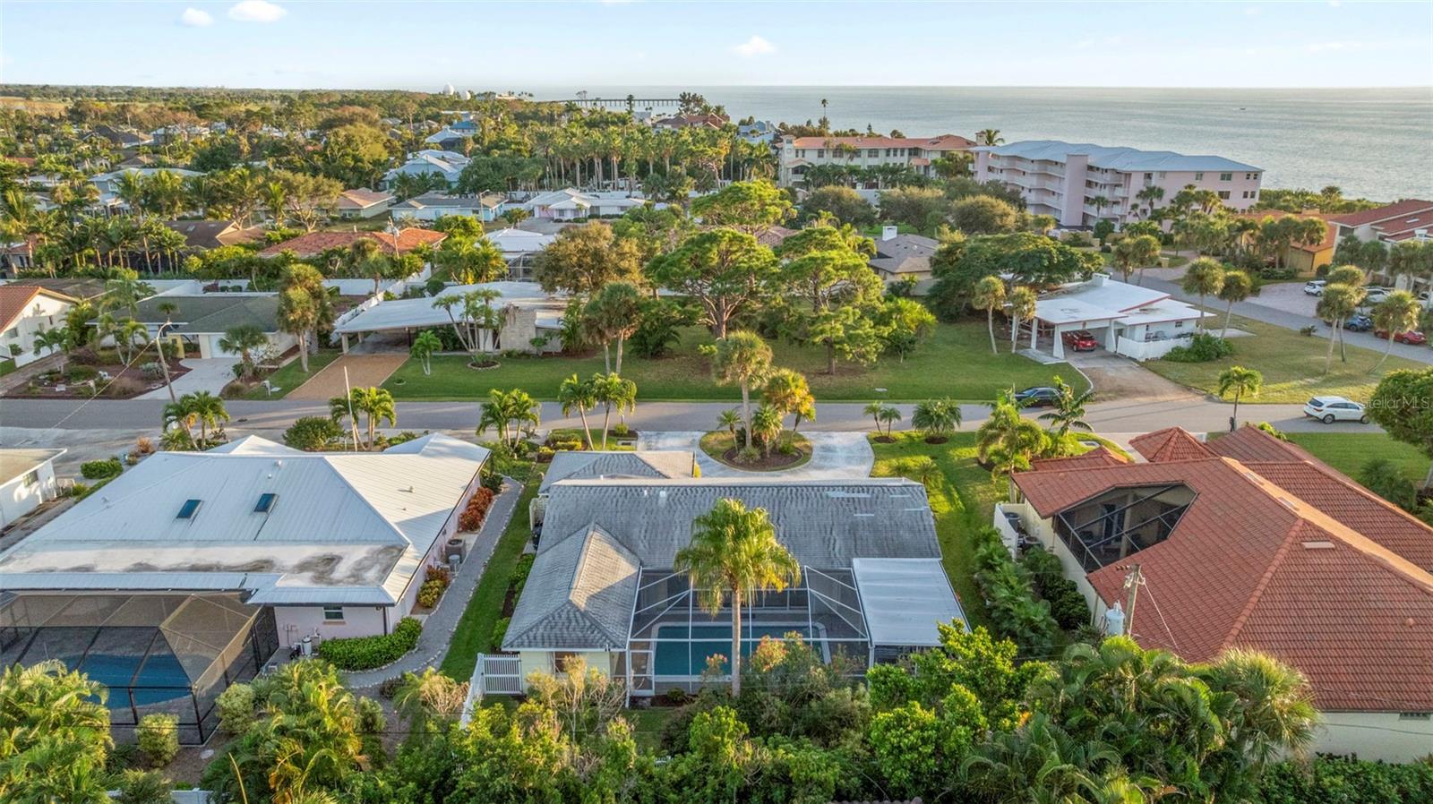 GOLDEN BEACH SUB - Residential