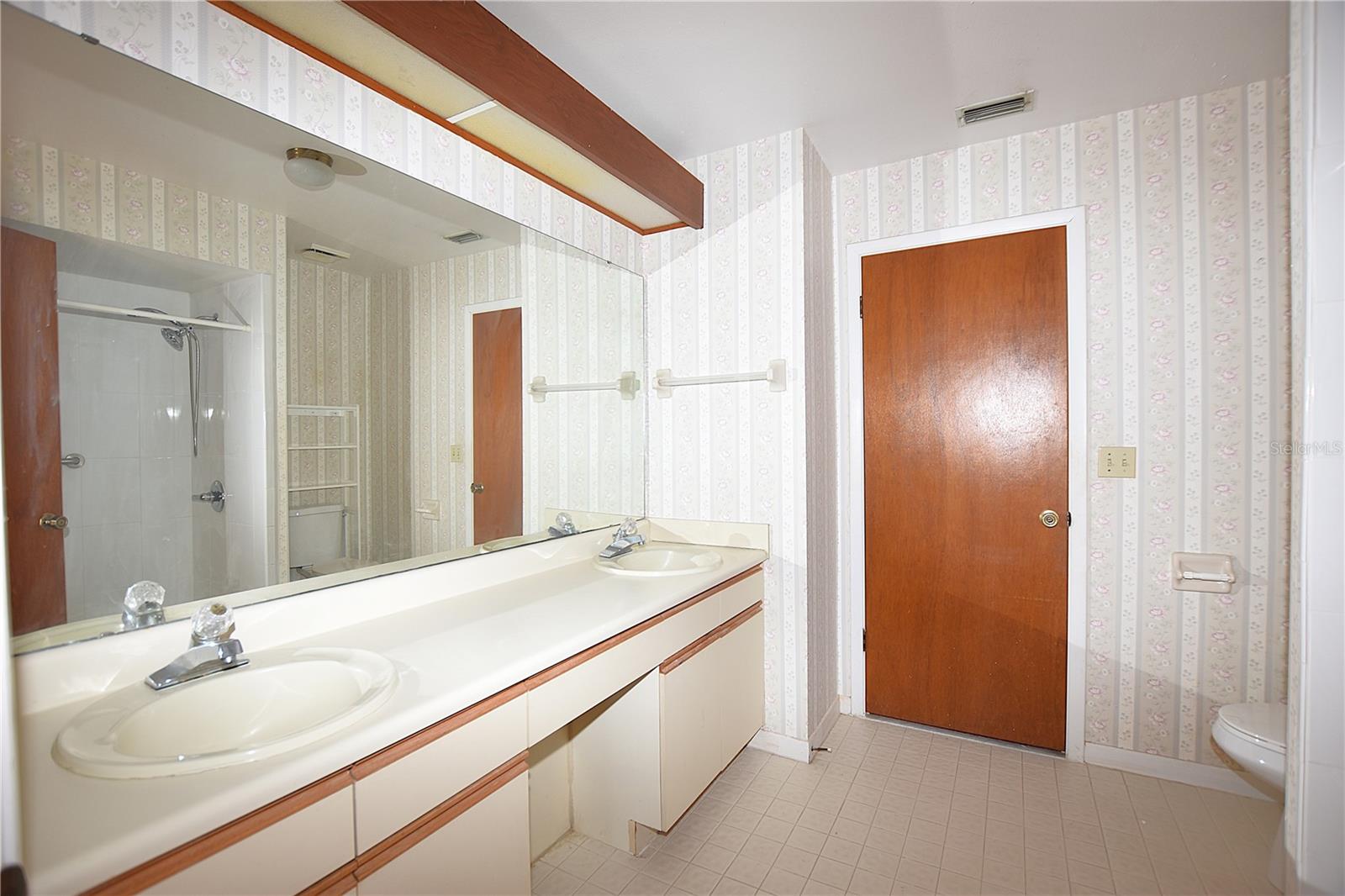 FAIRFIELD ON TEE - Residential