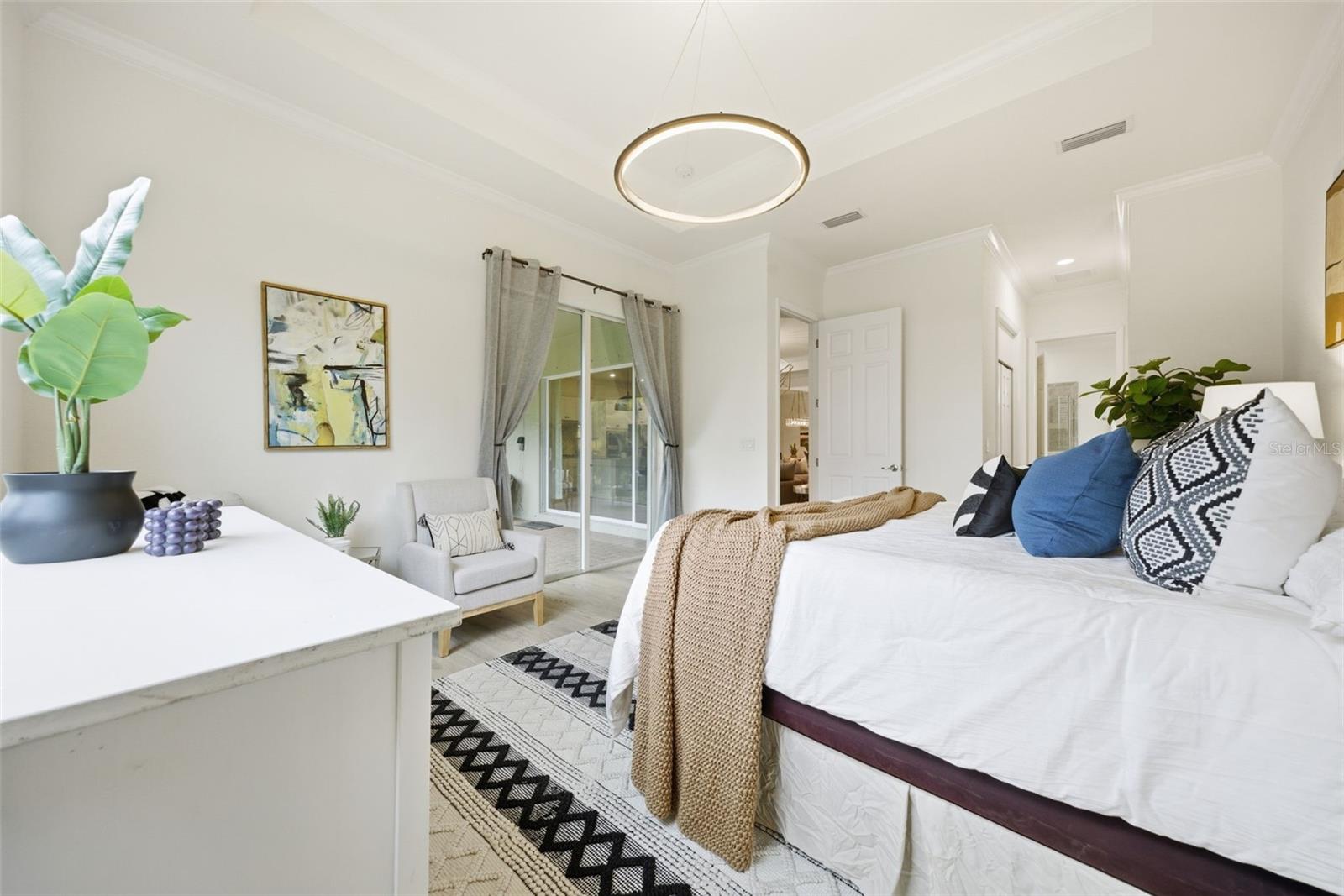 ARBOR GRANDE - Residential